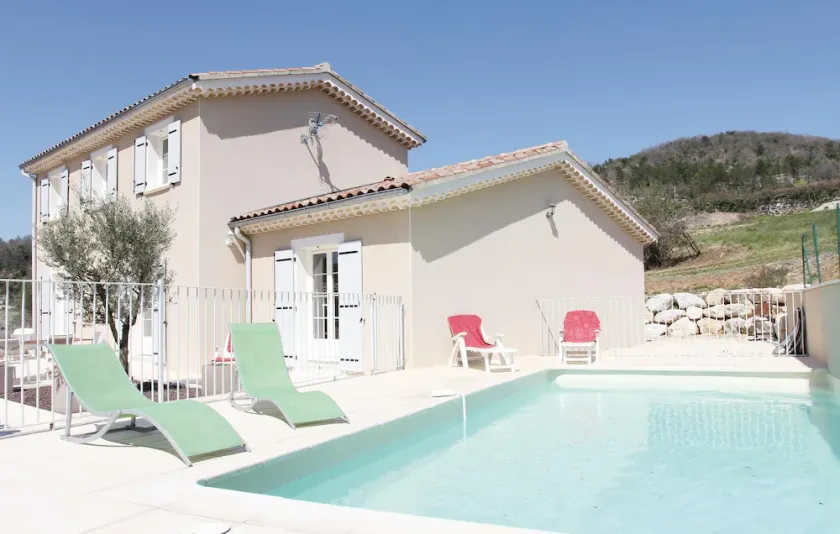 Belle maison de 5 chambres à Saint. - Image 1