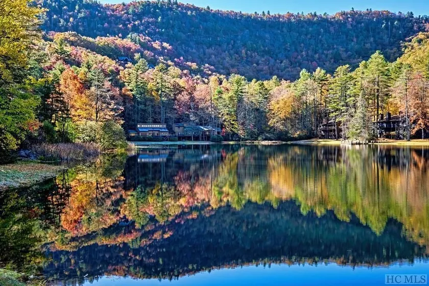 Lakeside Serenity, Lakeside Serenity - Image 1