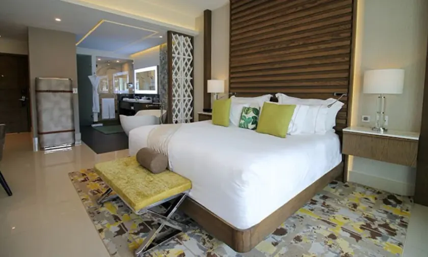Garza Blanca, 4 Diamond Resort, Optional All-Inclusive - Image 1