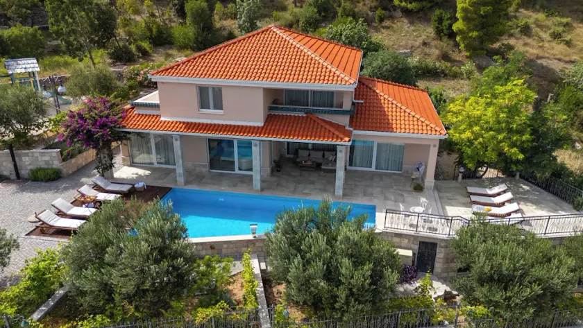 Villa Porto Mimice, 40sqm Heated Private Pool, 4 bedrooms, Sauna, Gym, Billiard - Image 1