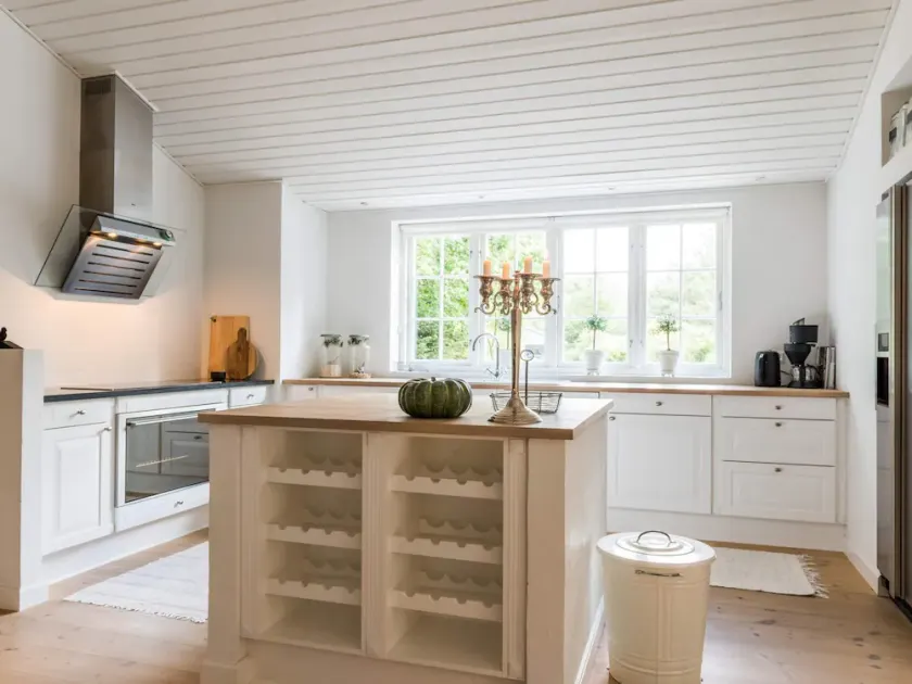 6 Person Holiday Home in Henne - Image 1