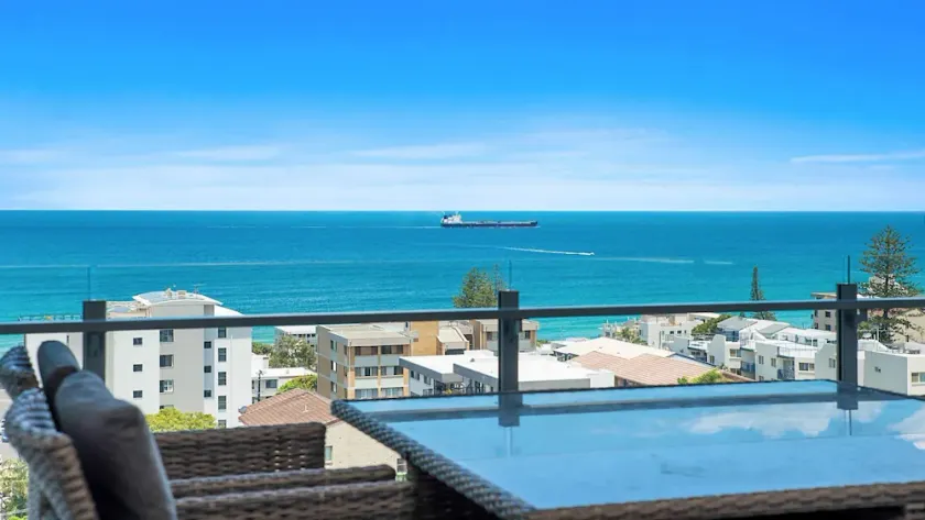 Aqua View 202 Twentynine Canberra Tce Kings beach - Image 1
