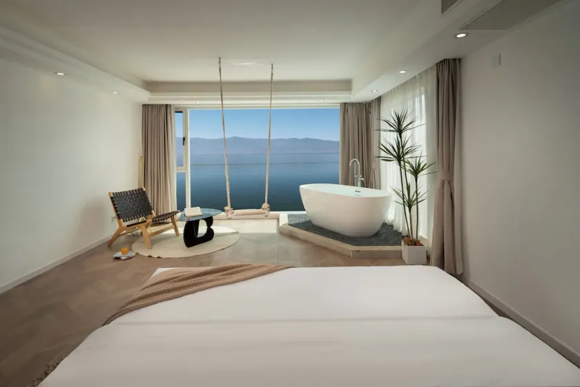 Da Li Yu Jia Ren Hotel - Image 1