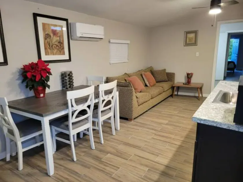 Bright Cozy 2br-1ba Guesthouse - Image 1