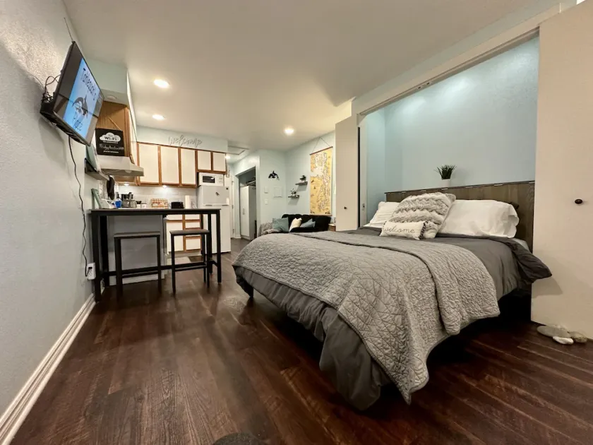 Tahlequah's Place Condo in Downtown Friday Harbor - Image 1