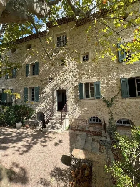 19th century Provencal country house - Image 1