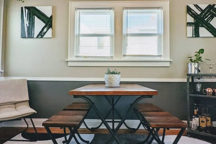 Modern Quiet 1BR Fenced Yard + Office DT Moline - Image 1