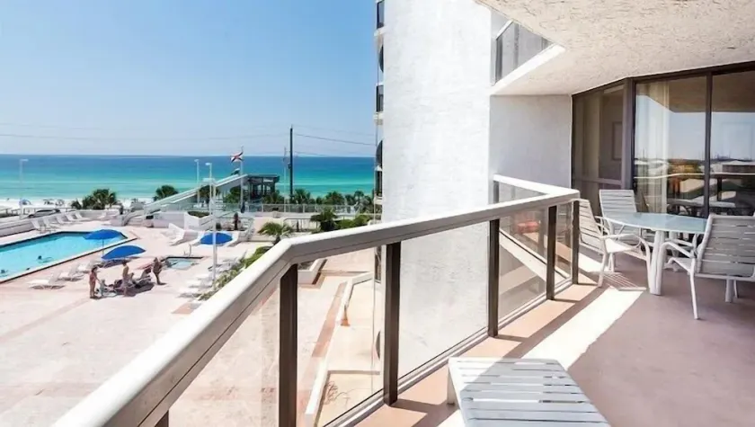 VENTE! 149 $ / N 5 / 2-5 / 11! Obtenez-le maintenant service de plage gratuit! Vues impressionnantes! Piscine chaufee - Image 1