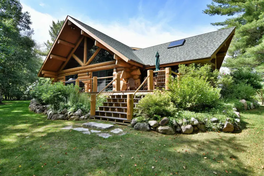 Abgelegenen Luxus-Blockhaus in Wisconsin Wildnis - Image 1