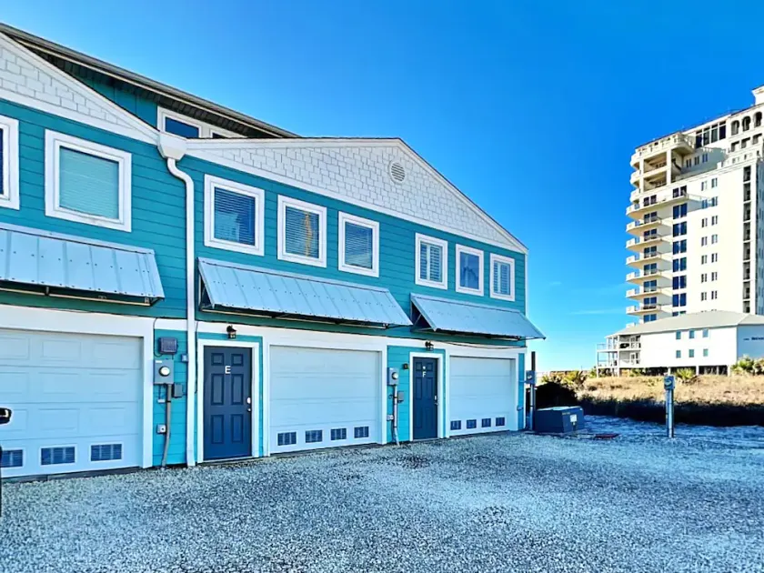 Perdido Key Beach Condo with Private Balcony Just Steps to the Beach! - Image 1