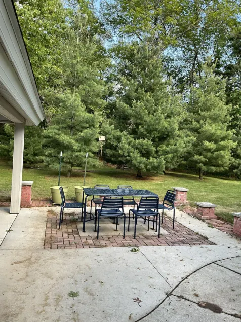 Studio apartment 2.5 blocks from Tawas Point State Park beaches. - Image 1