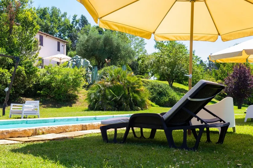 Splendido Casale con Piscina a due Passi da Roma - Image 1