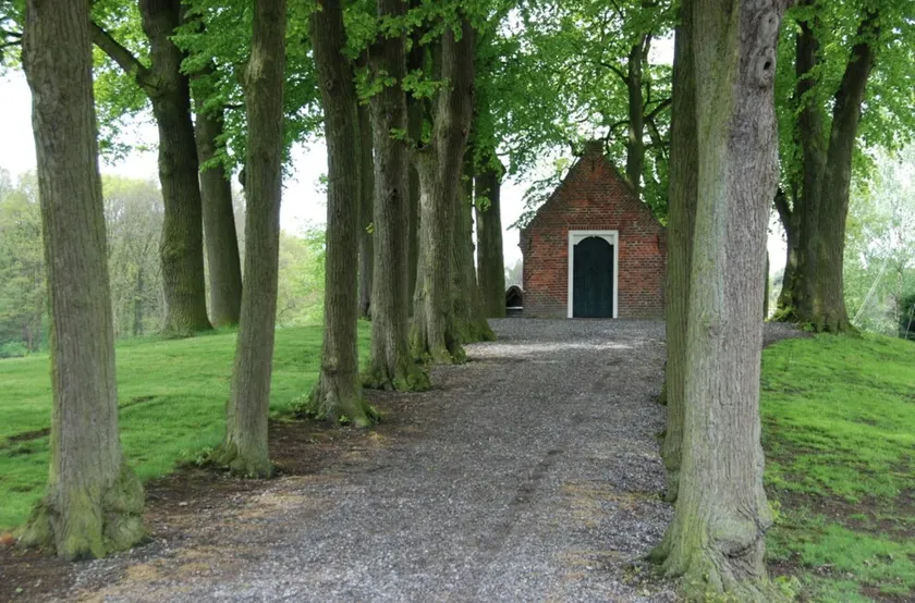 Spacious Holiday Home in Leende With Garden - Image 1