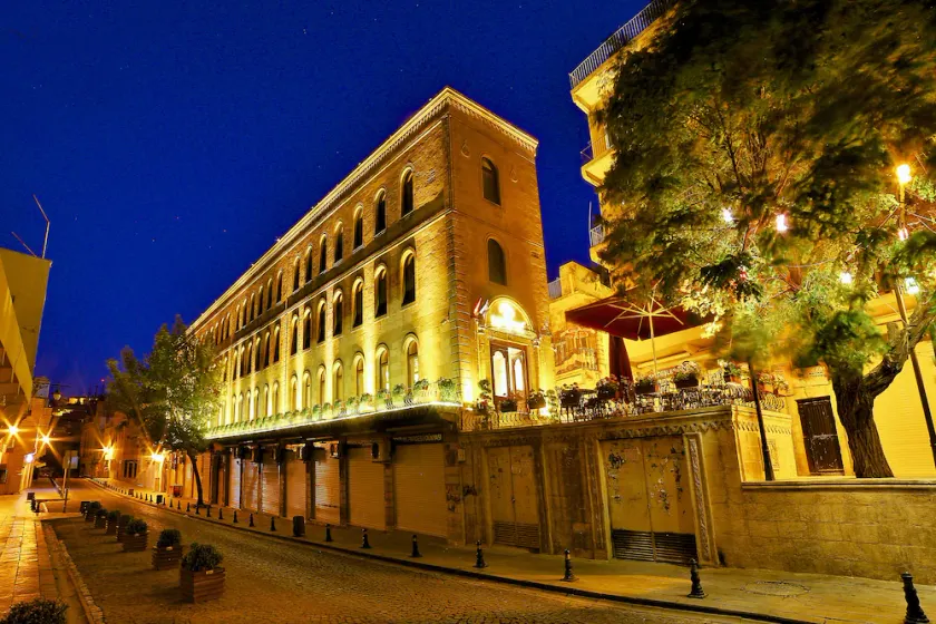 Kaya Ninova Hotel - Image 1