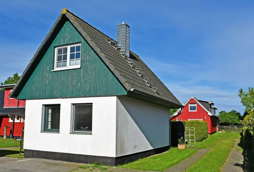 Quietly situated vacation home with fireplace and terrace - Holiday home with fireplace and terrace - Image 1