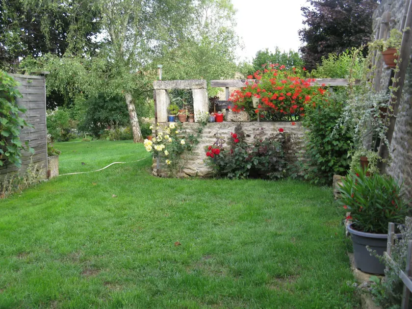 casa indipendente in un villaggio con negozi etichettati 3 stelle - Image 1