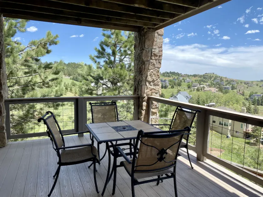Mountain Apt Near Red Rocks - Private Deck & Mountain Views - Hike, Bike, Ski - Image 1