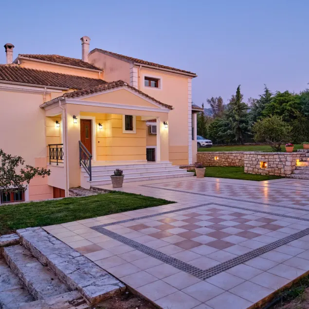 Utopia Beach Villa - Image 1