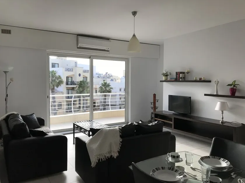 Ocean Pearl Apartment no4 - Image 1