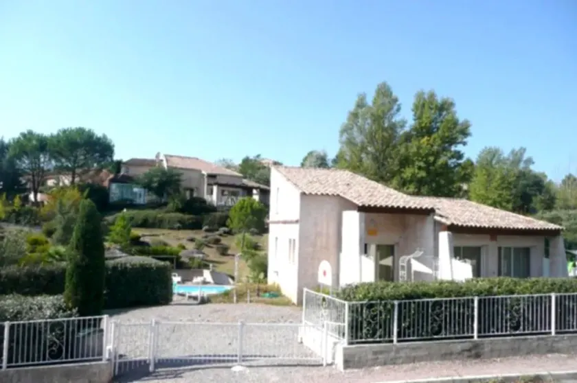 10 km from Mandelieu la Napoule, lake of St Cassien (cottage 2-4pers) - Image 1