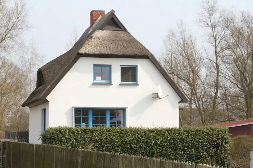 Gemütliches, komfortables Ferienhaus direkt am Wasser - Image 1