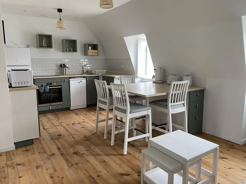 Bel Appartement de 4 Personnes au Sein D'un Ancien Hôtel Rénové - Image 1