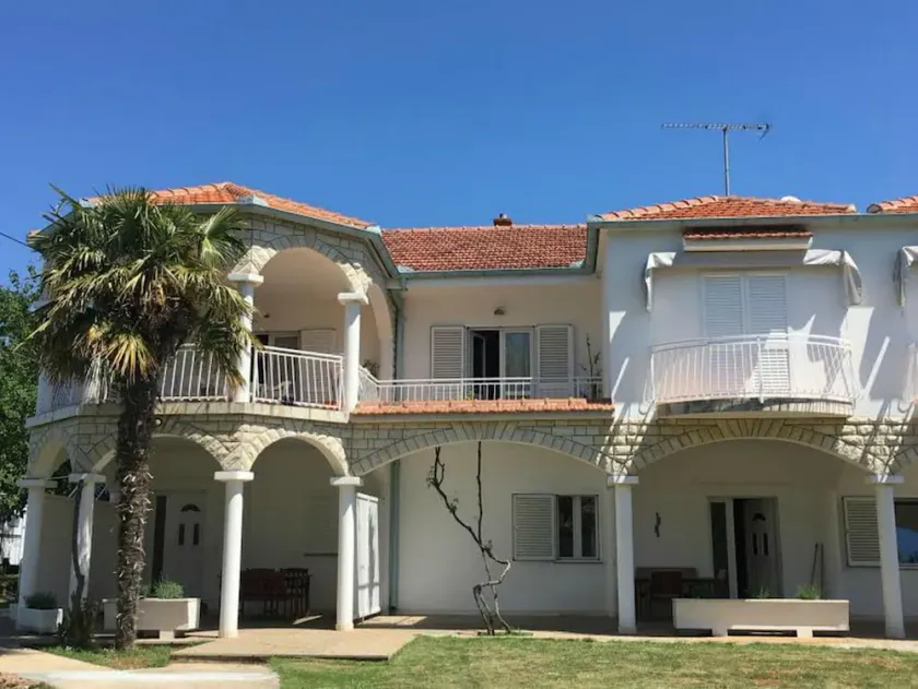 Apartments Roko - Two Bedroom Apartment with Terrace and Sea View (A4) - Image 1