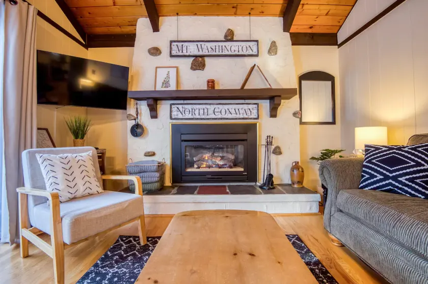 Wanderlust Mountain Side Chalet - Image 1