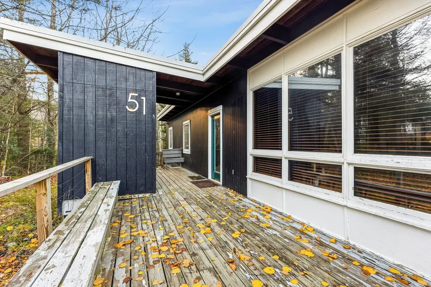 Kilbourne Lodge ︙ Cozy Mid-Mod ︙ Fireplace ︙ Ski Shuttle - Image 1