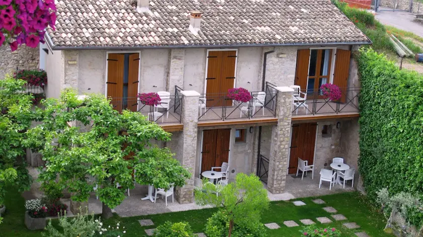 Hotel Romeo - Image 1