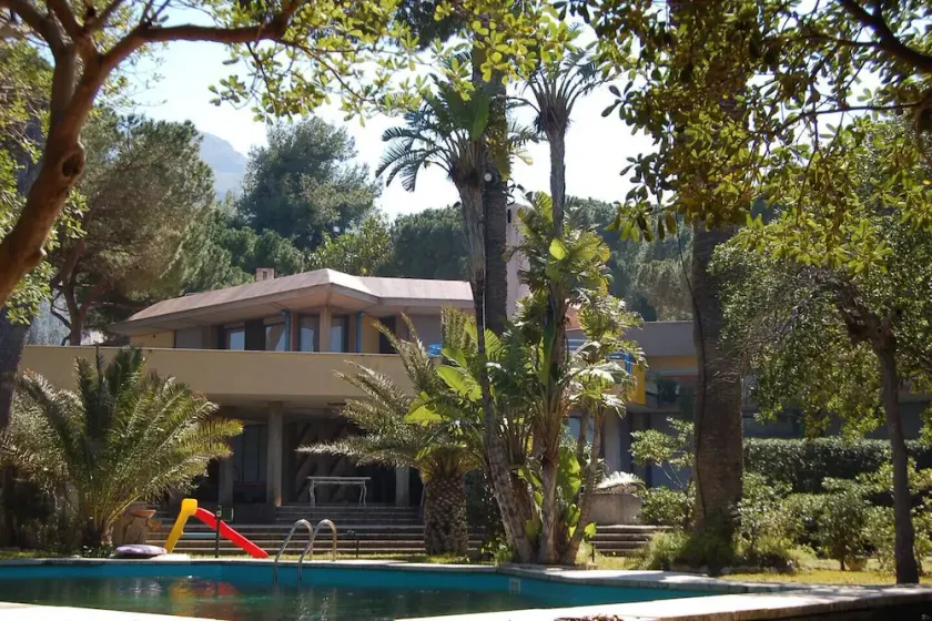 Villa Scimemi à Mondello, Studio indépendant dans une élégante villa sur la mer - Image 1