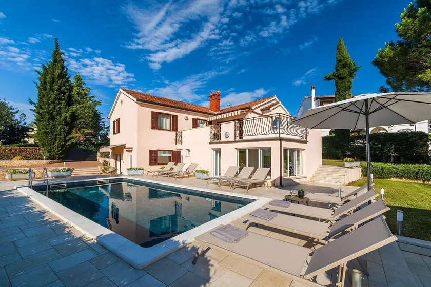 Villa Rosy by Istrialux - Image 1