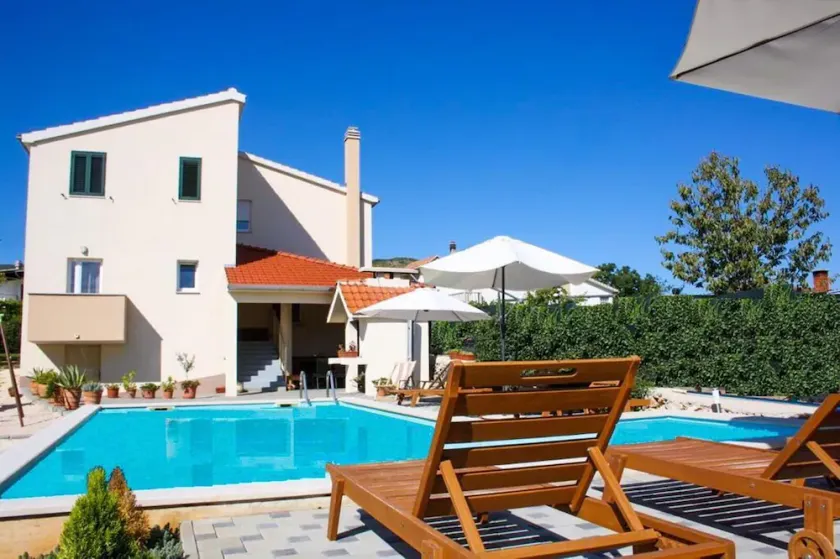 Villa Matia with pool - Image 1