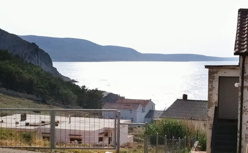 Studio flat with terrace and sea view Metajna, Pag (AS-6426-a) - Image 1