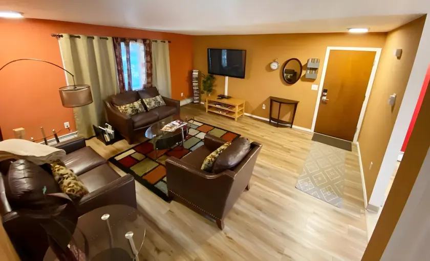 Stay Anchorage! Furnished Two Bedroom Apartments With High Speed WiFi - Image 1