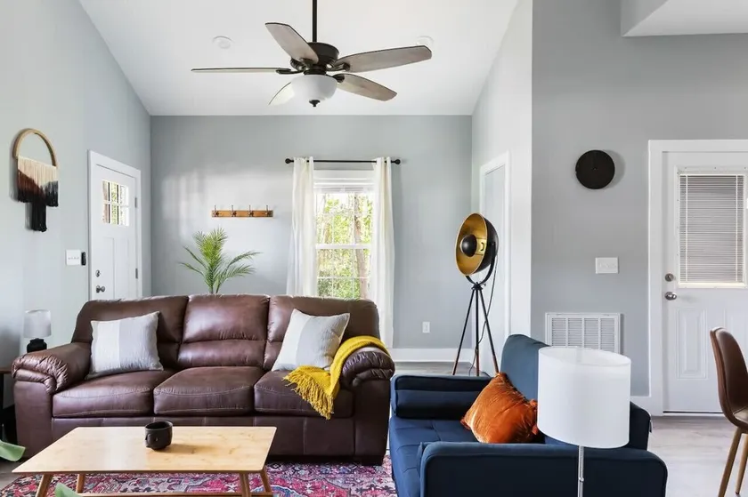 Garner Getaway - Newly Renovated 3Br/2Ba - Image 1