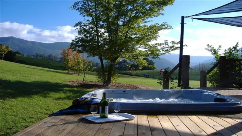 Cloud Nine Chalet Luxury retreat in Upper River - Image 1