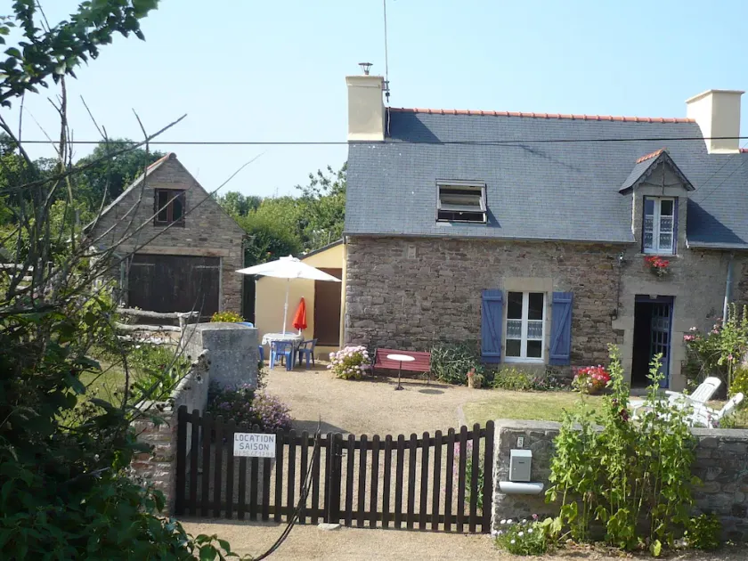 house 6 to 8 people near the sea - Image 1