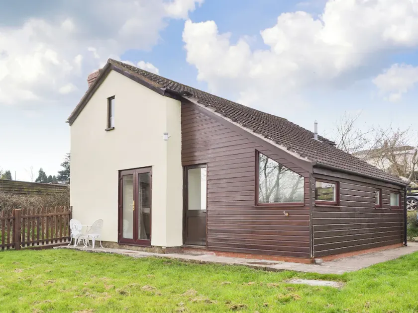 1 bedroom accommodation in Drybrook, near Gloucester - Image 1