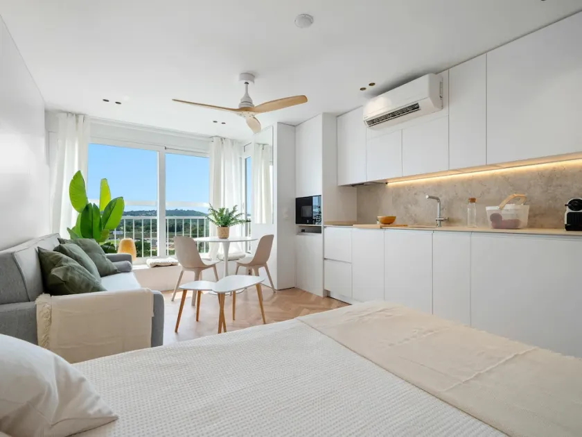 InmoBooking Loft Ancora, climatizado a 5 minutos a pie de la playa - Image 1