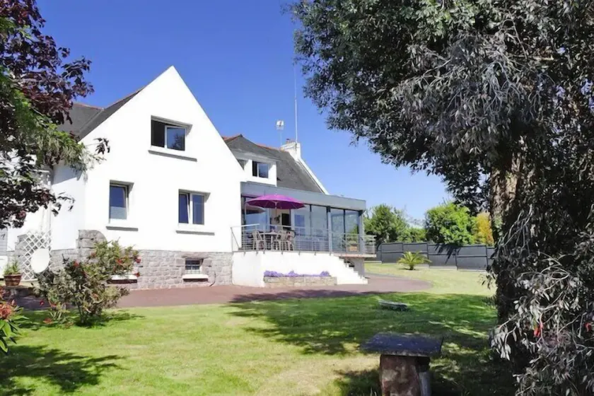 Cottage Ploubazlanec - Image 1