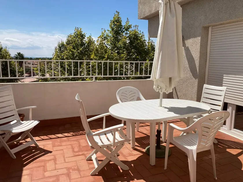 EMPURIABRAVA: comfortable 6-person apartment + 21m2 terrace - Image 1