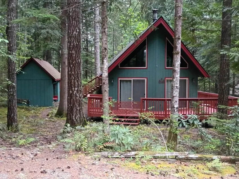 Charming Retreat - Lake Cushman / Hoodsport Hiking & Lake Getaway - Image 1