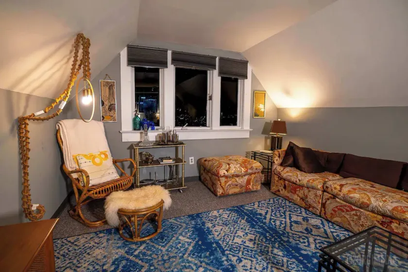 The Peak Mt Washington - Large 2bd Apt w A View - Image 1