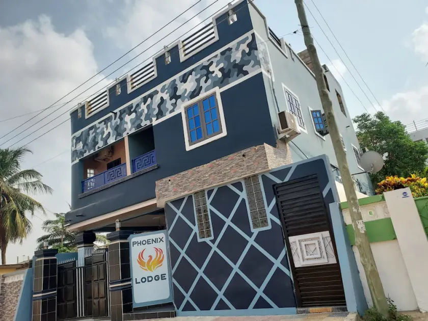 Beautiful  furnished studio flat.Close to Korle-bu  and airport - Image 1