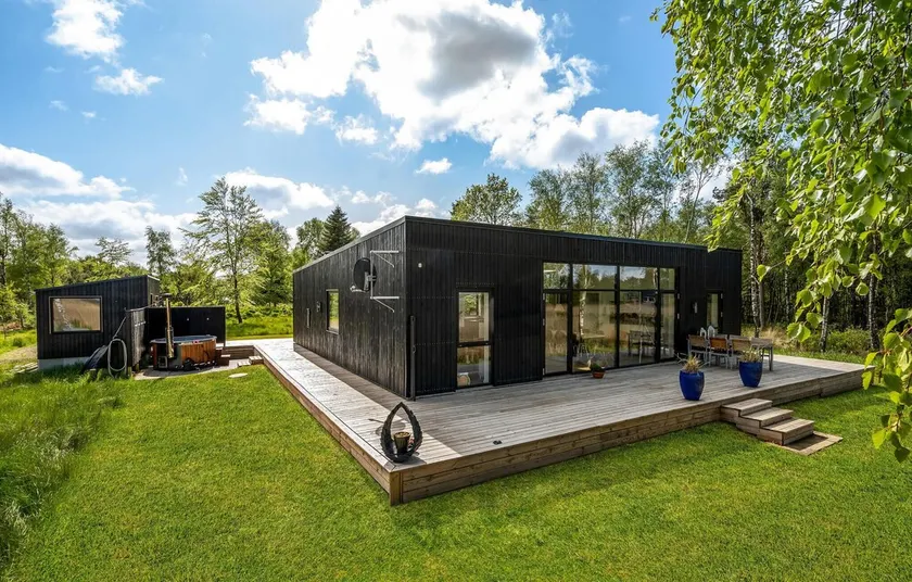 4 Bedroom Gorgeous Home In Fur - Image 1