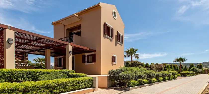 Gold Crest Home in Drapanias beach, Nopigia - Image 1