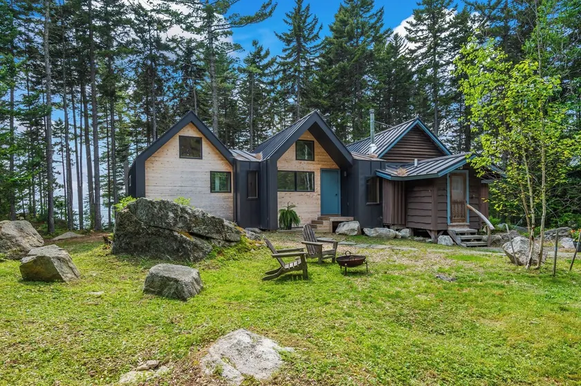 Rock Camp - Exquisite cottages on Mooselookmeguntic Lake, just featured in Maine Homes magazine - Image 1
