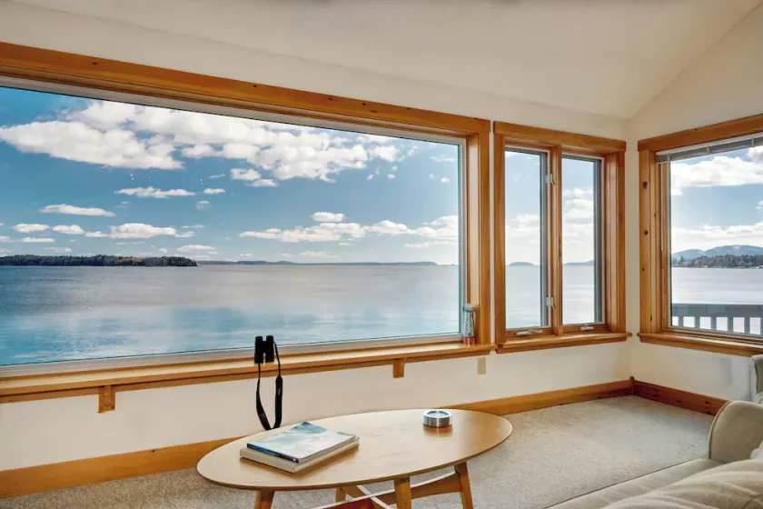 Water's Edge - Oceanfront Home med vand og Acadia Mountiain-udsigt - Image 1