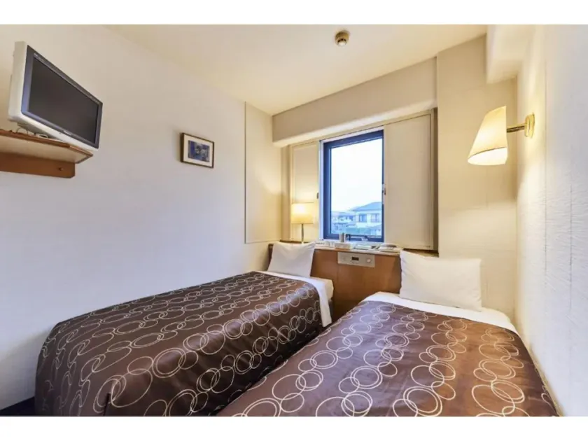 Economy Twin Smoking  Free VOD viewing service av / Urayasu Chiba - Image 1